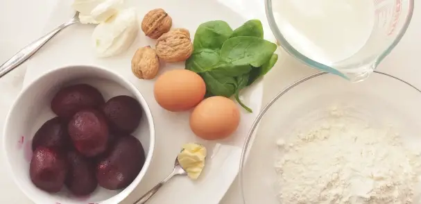 Beetroot Omelette Rolls Recipe